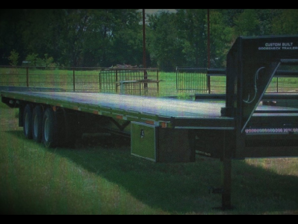 Triple Axle trailer built by Custom Built Gooseneck Trailers